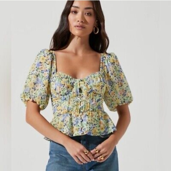 ASTR THE LABEL | FREE PEOPLE CLAIRMONT BUSTER PUFF SLEEVE TOP SIZE MEDIUM FLORAL - Picture 1 of 7